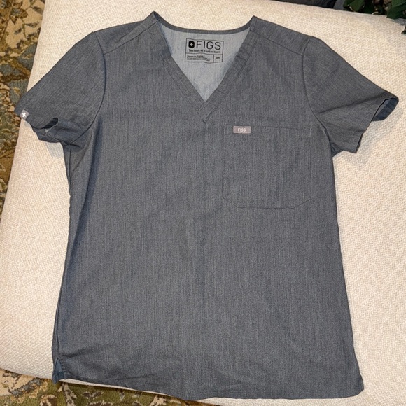 Figs | Other | Figs Graphite Catarina Onepocket Scrub Top | Poshmark